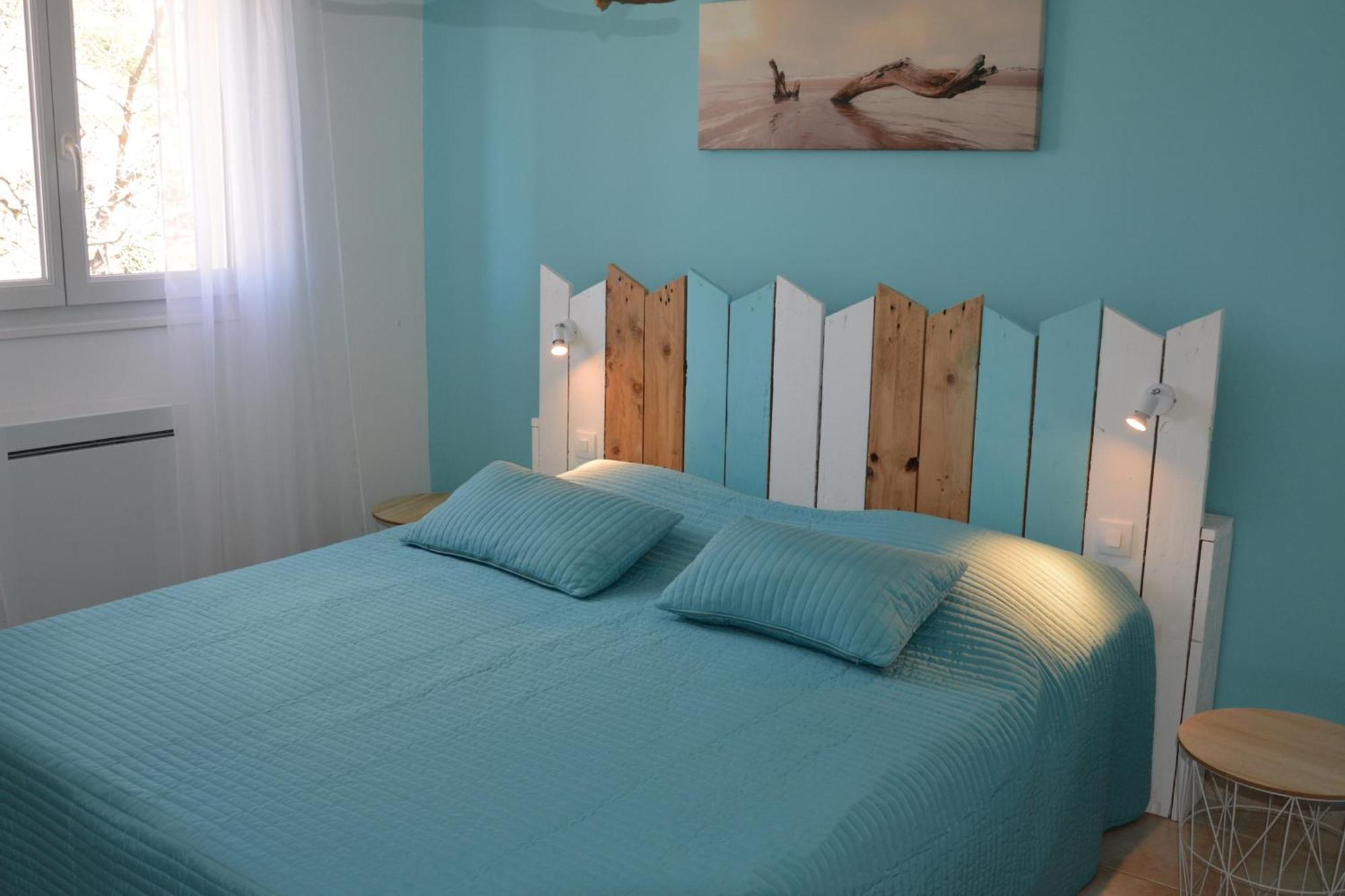 Gite De La Truffiere "Les Chenes" มงตานญัค ภายนอก รูปภาพ