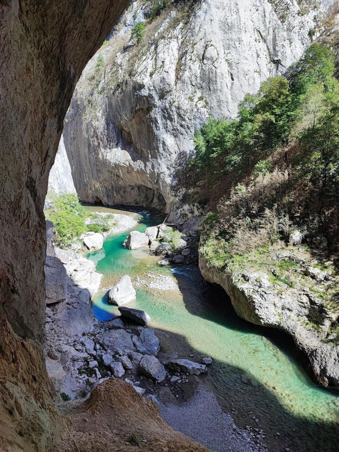 Gite De La Truffiere "Les Chenes" มงตานญัค ภายนอก รูปภาพ